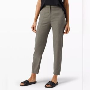 Lululemon Dynamic Days Pants size 26